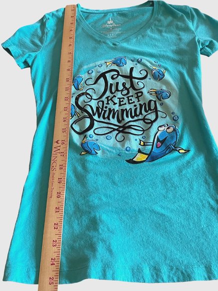 Disney Parks  Just Keep Swimming Dory Short Sleeve TShirt Womens Sz M Turquoise - Picture 3 of 6